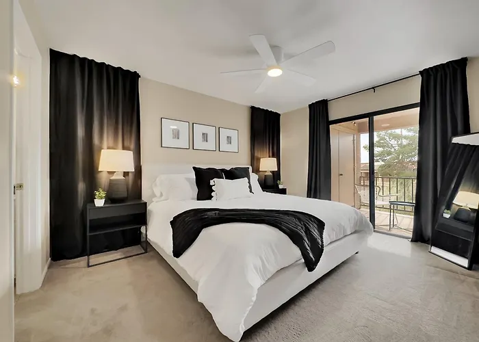 Holiday home Kings Way #201 *